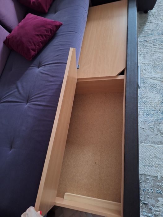 Угловой диван  с оттоманкой