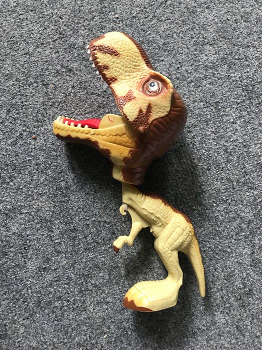 Детские игрушки б/у