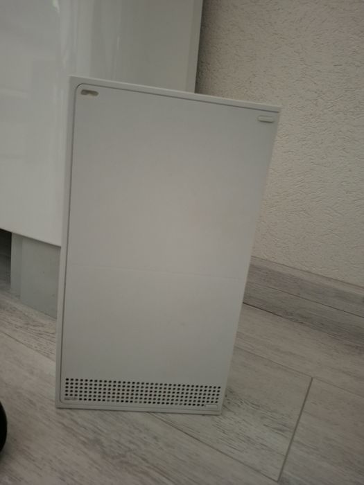 Продавам Xbox Series S