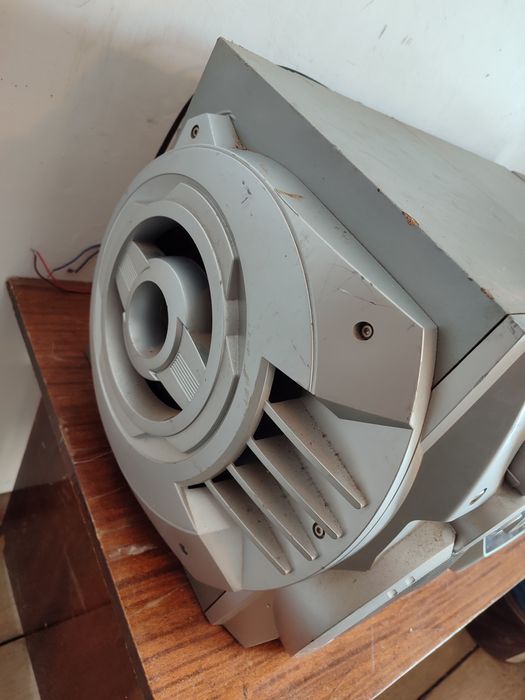 Музыкальный центр