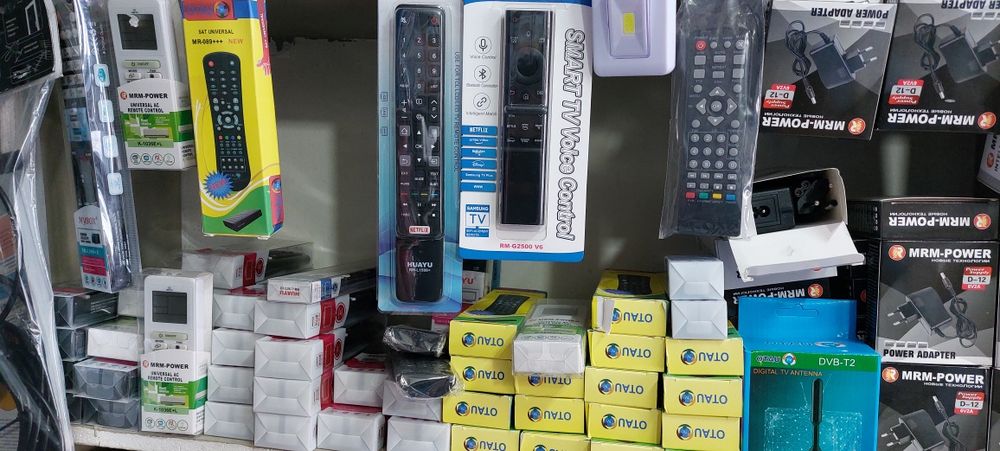 Пульт для телевизоров + доставка