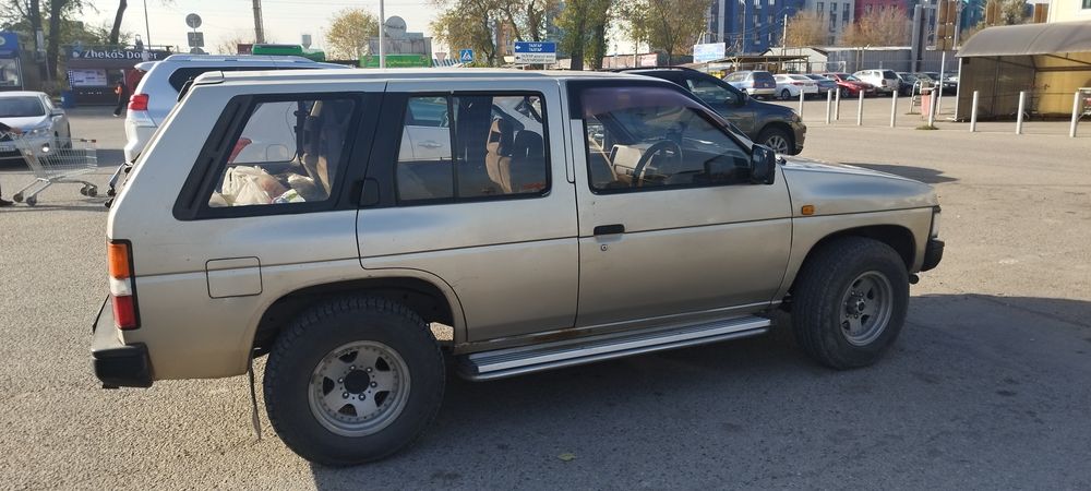 Продам автомобиль Nissan Terano