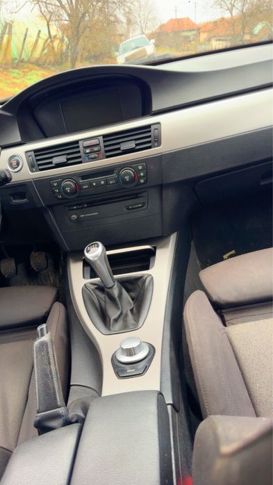 Dezmembrez bmw seria 3 e91/ dezmembrari bmw / piese bmw