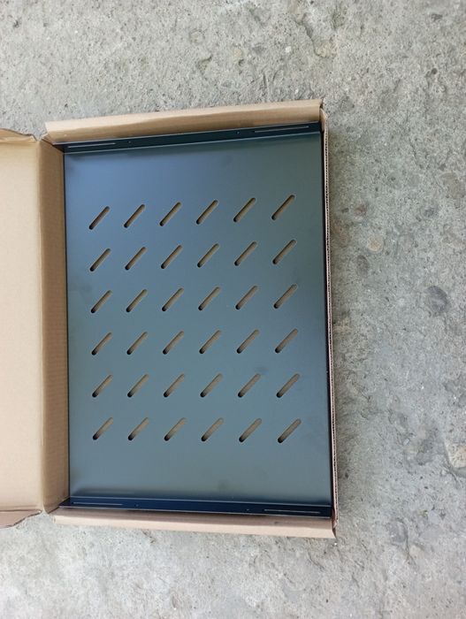 Оборудване за сървърен шкаф