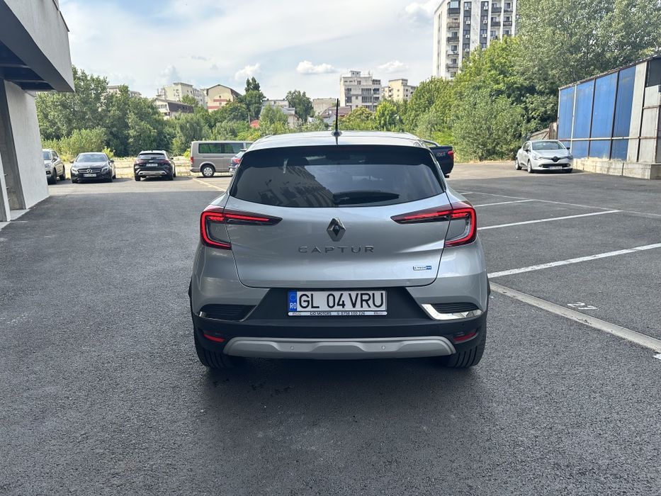 Renault Captur E-tech 2021