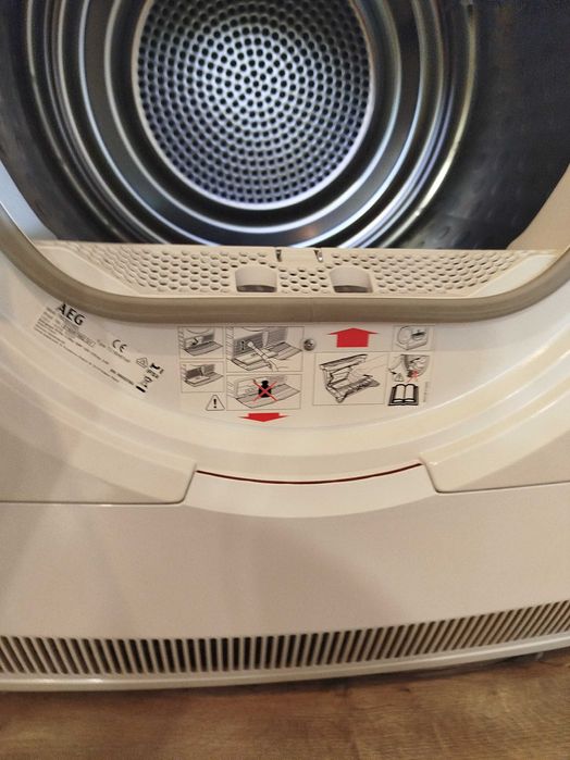 Сушилня AEG 8000