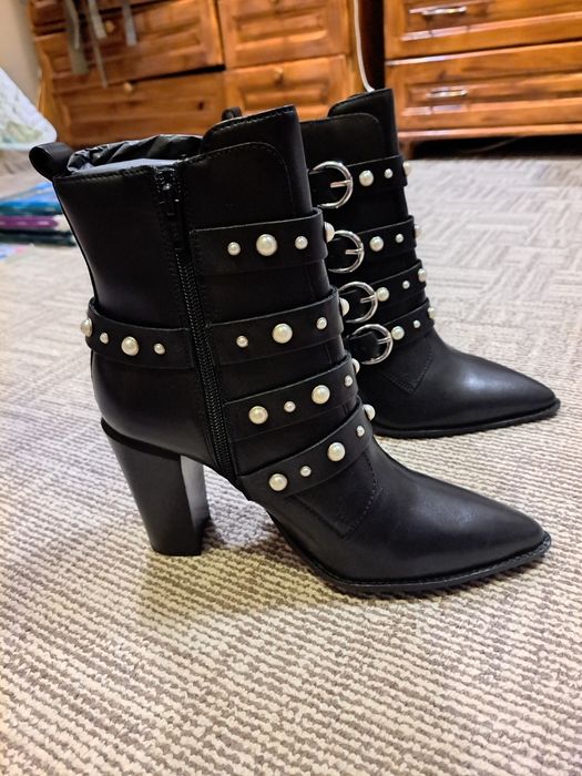 Дамски обувки BRONX