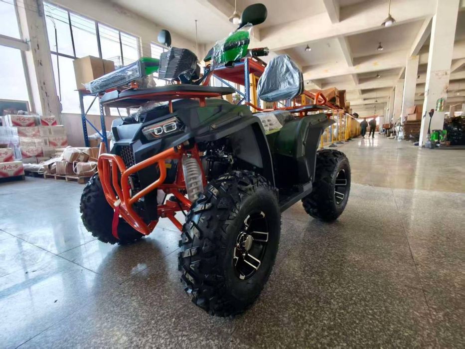 Квадроциклы  бензиновый