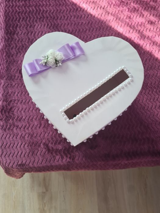 Елегантна кутия за подаръци