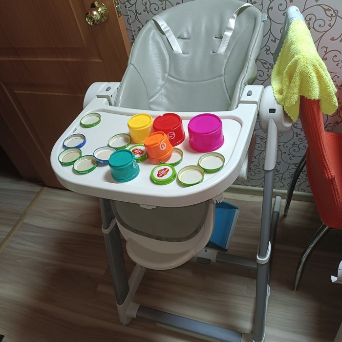 Стул качеля удобно для малышей