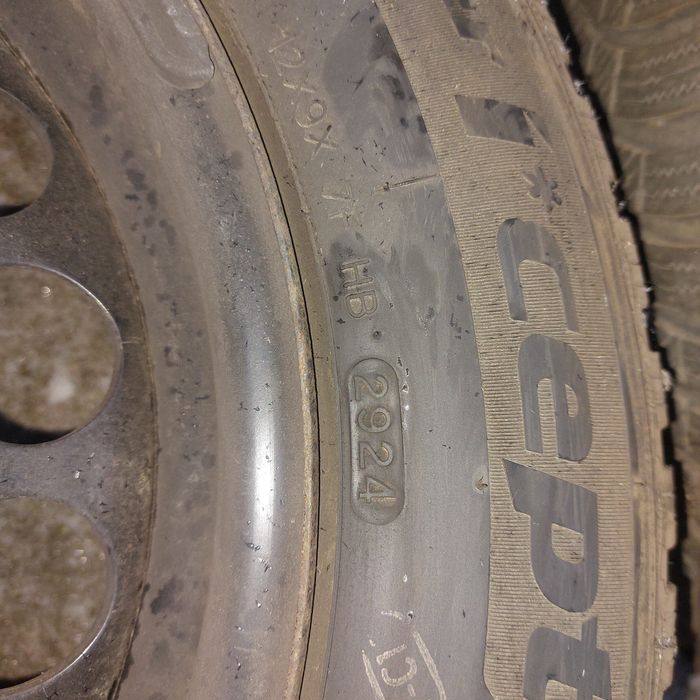 Set anvelope iarna audi a4 b8