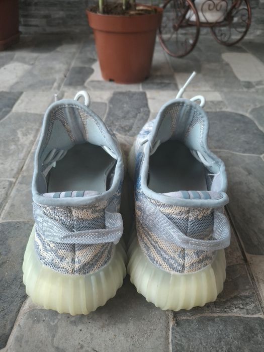 Adidas yezzy 350  Mx Frost Blue
