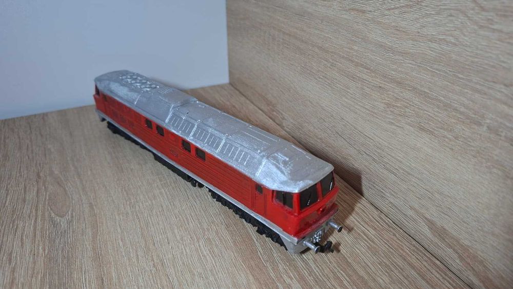 Vând locomotivă ludmila BR232