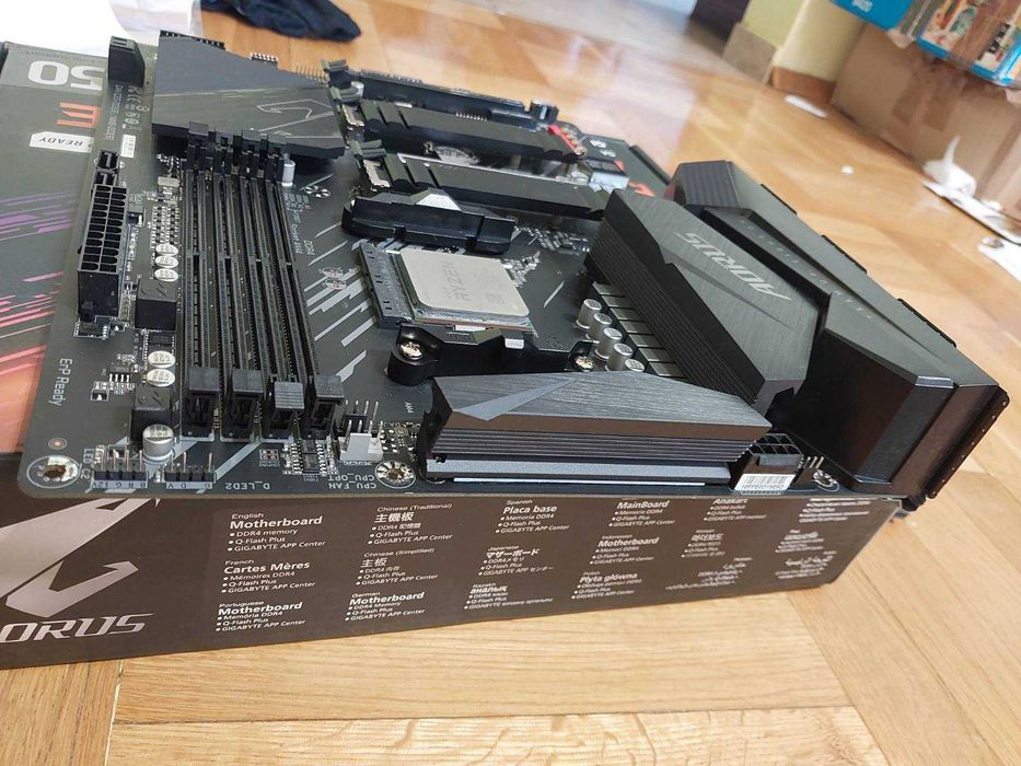 AMD Ryzen 7 5800X + Gigabyte B550 Aorus Elite Wi-Fi
