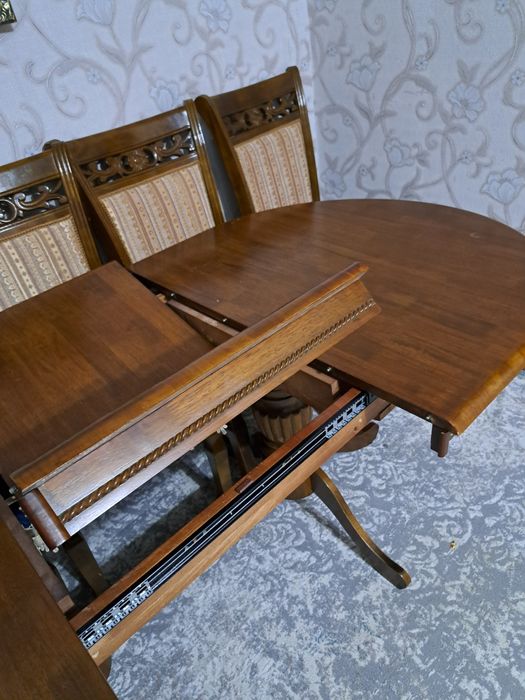 Продам стол со стульями