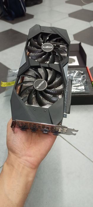 RTX 2060 Super 8 GB