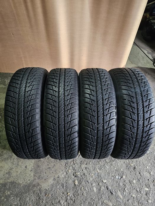 4 anvelope iarna 215 70 16 Nokian 7mm 2018