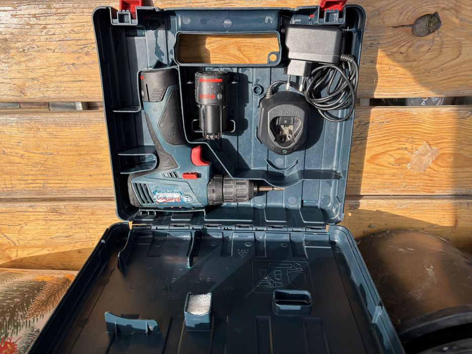 Шуруповерт Bosch