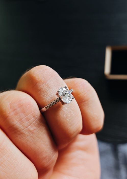 Inel logodna, NOU cu diamant 1.15crt + 0.06crt diamante secundare