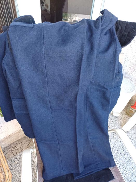 Спешно  продавам работно облекло
