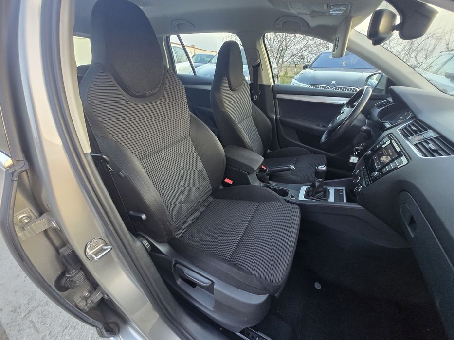 Skoda Octavia Elegance scaune recaro 1.2 benzina 6 trepe 2014