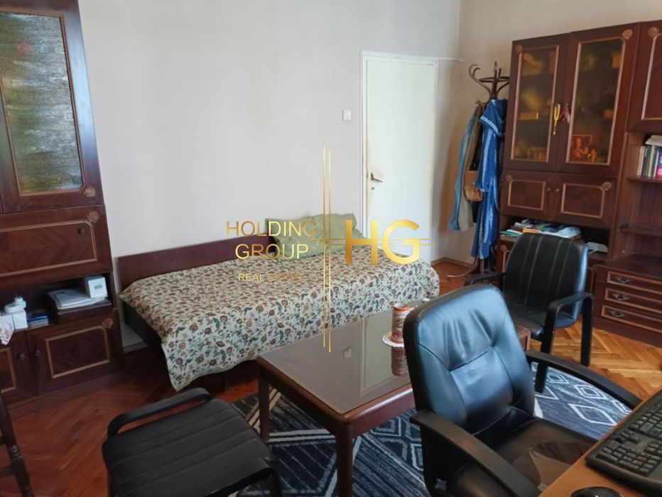 Продава се Тристаен апартамент в Варна, Спортна зала - 85 кв.м за 2189 €/кв.м - Снимка #8