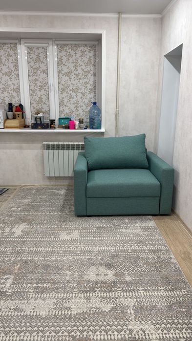 Диван трансформер б/у почти новый продается