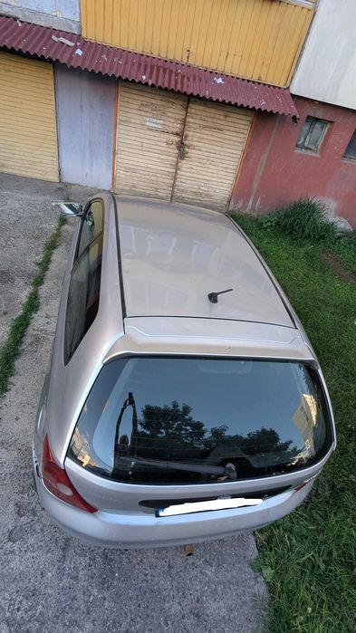 Honda Civic 2001 хечбек 3 врати 1.6 бензин