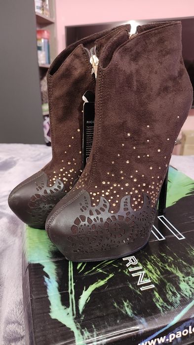 Чисто нови боти на ток