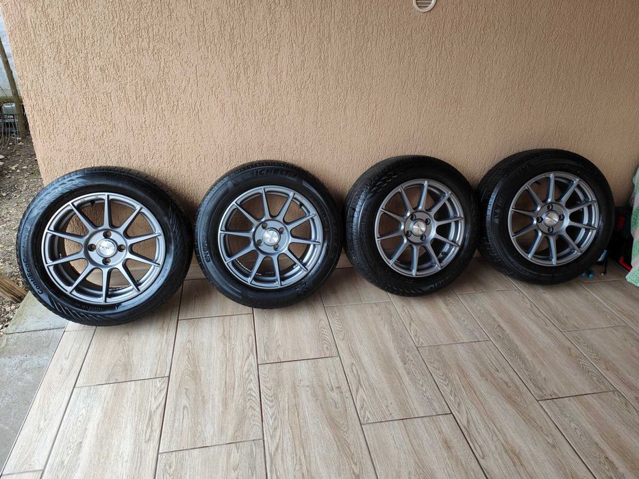 Vând jante 4x100 R15