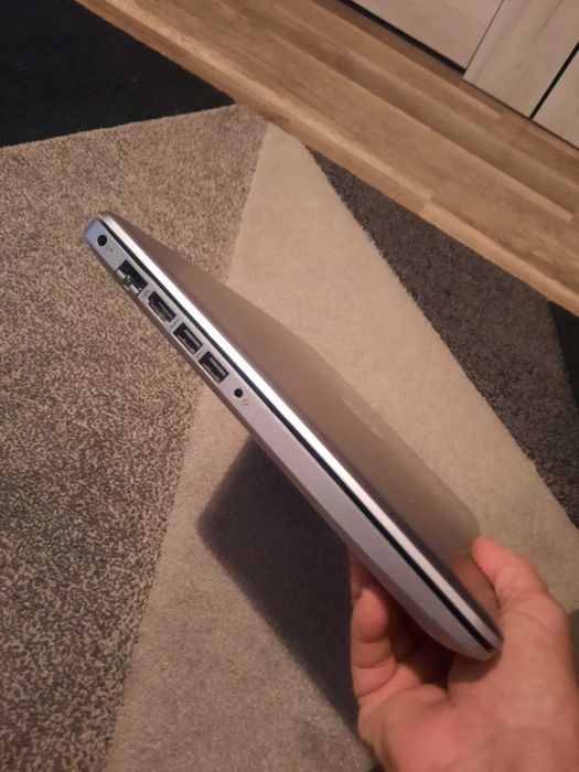 HP Ryzen 3 2200U RAMI 8 GB DDR4
