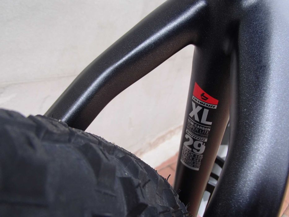 Bicicleta MTB 29 Bergamont Full Carbon-Cadru Mare XL.ca noua