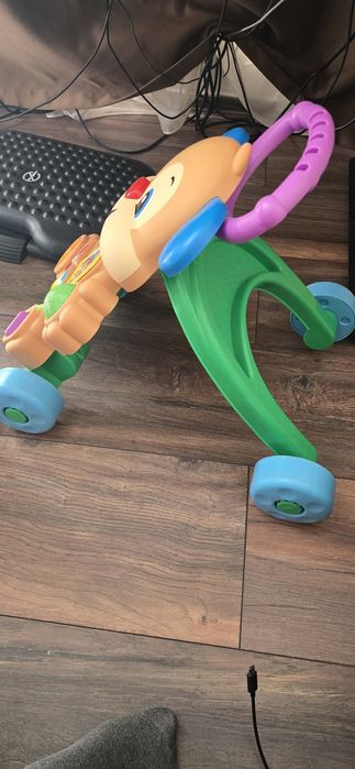Уокър Fisher price