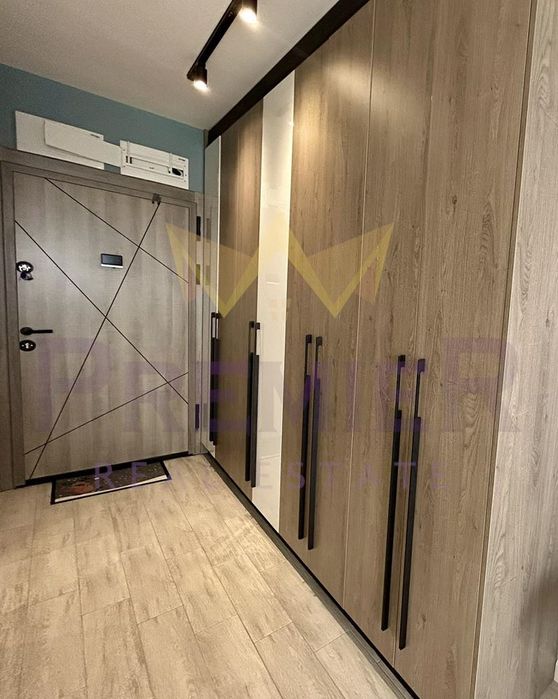 Дава се под наем Едностаен апартамент в к.к. Св.Св. Константин и Елена - 30 кв.м за 359.04 € - Снимка #7