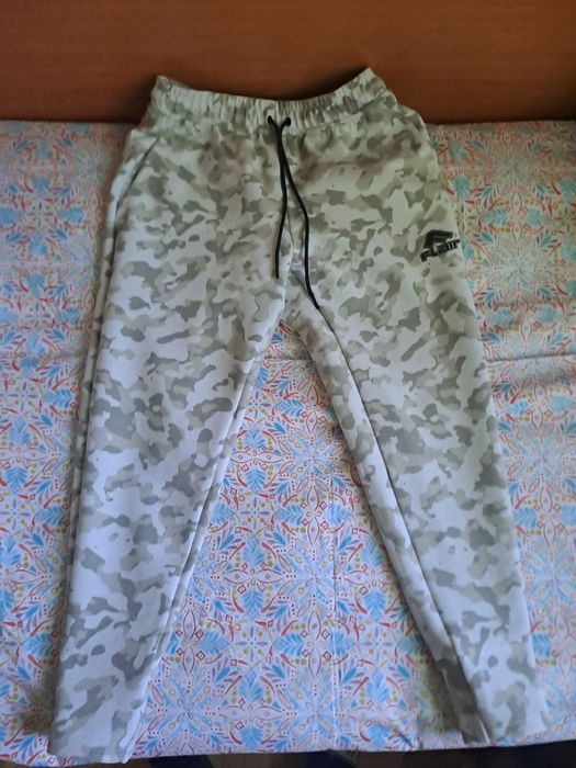 Екип на Flair Оригинален