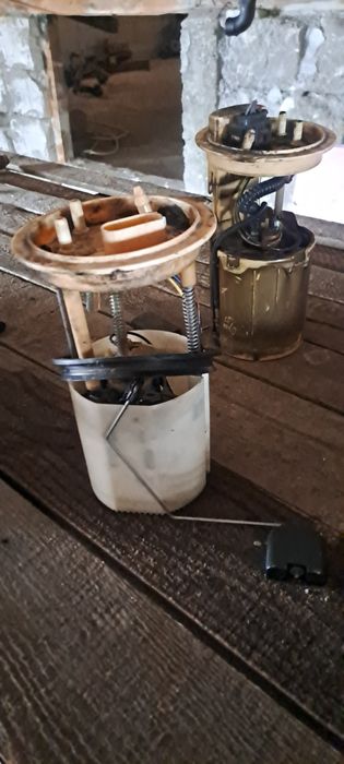 Pompa motorina din rezervor Volkswagen VW Passat B6 2005  2010 2.0 TDI