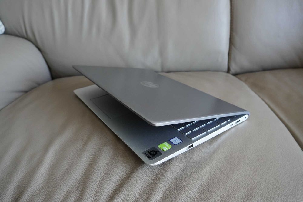 HP Pavilion i5-8250U / MX150 / SSD + 1TB HDD Лаптоп