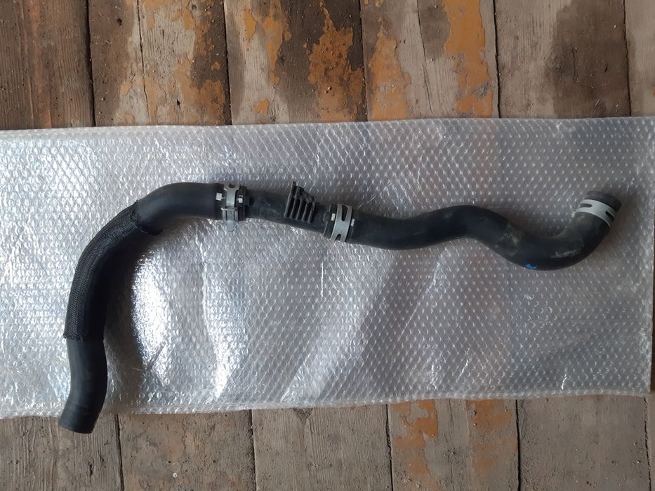 Крыло переднее левое