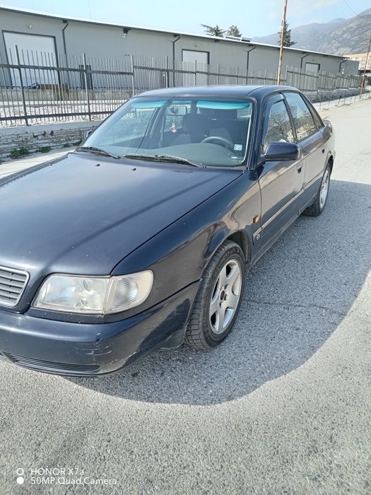 Audi A6 2.0 Бензин  Газ 1900 Евро