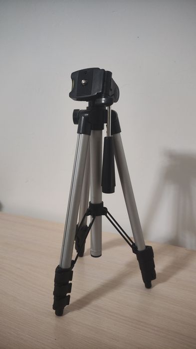 Штатив для фото видео