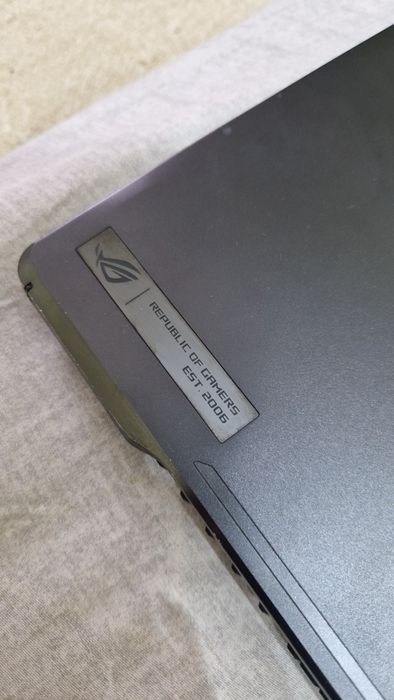 Asus rog zephyrus g15