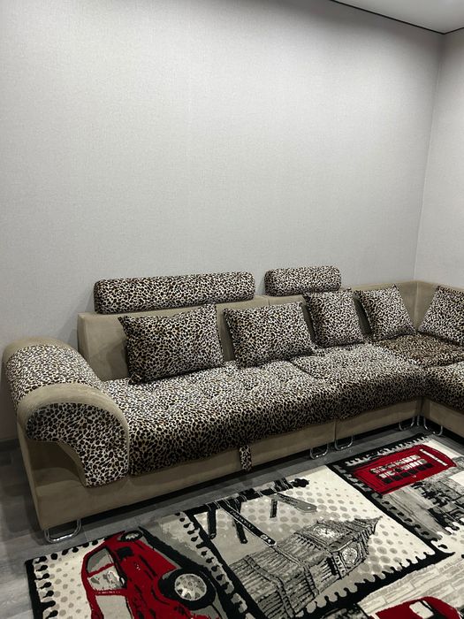 Срочно продам угловой диван