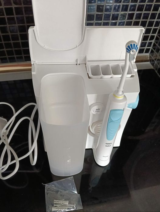 Зъбна Душ система Oral B oxy Jet