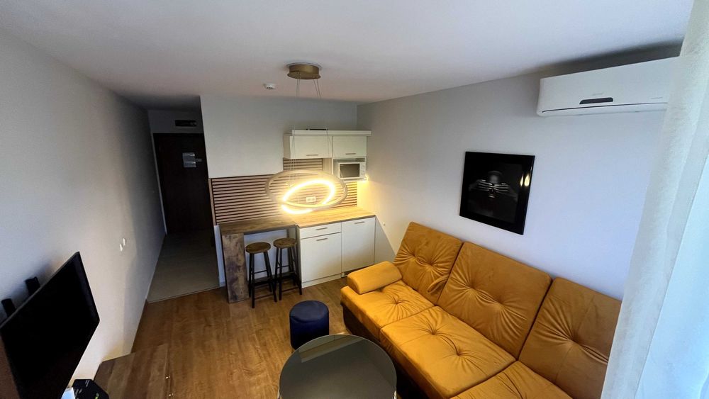 Продава се Едностаен апартамент в Свети Влас - 43 кв.м за 1977 €/кв.м - Снимка #2