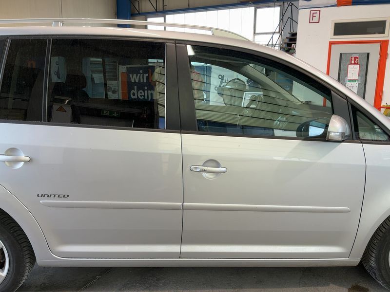 Volkswagen Touran 1.9 TDI United 2009