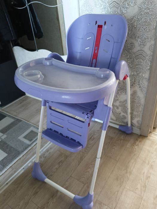Продам стульчик для кормления