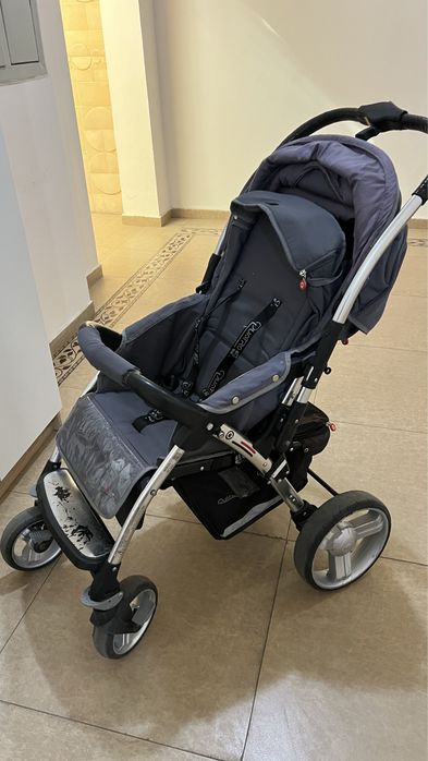 Продам коляску quatro monza