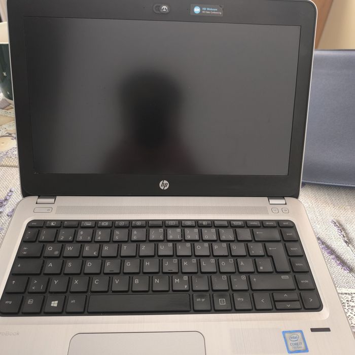 Laptop HP 700 lei