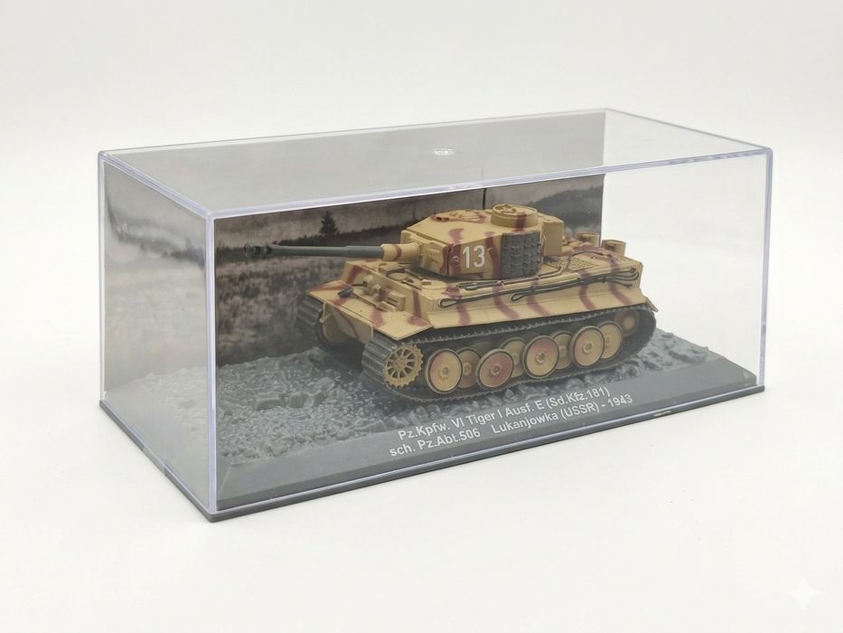 Панцер Pz Kpfw VI Tiger lAusf  E (Sd.Kfz.181)
sch. Pz.Abt.506 Lukanjow