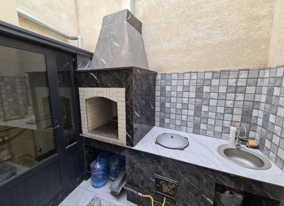 Караму -6’ Коттедж 6 комнат С ремонтом